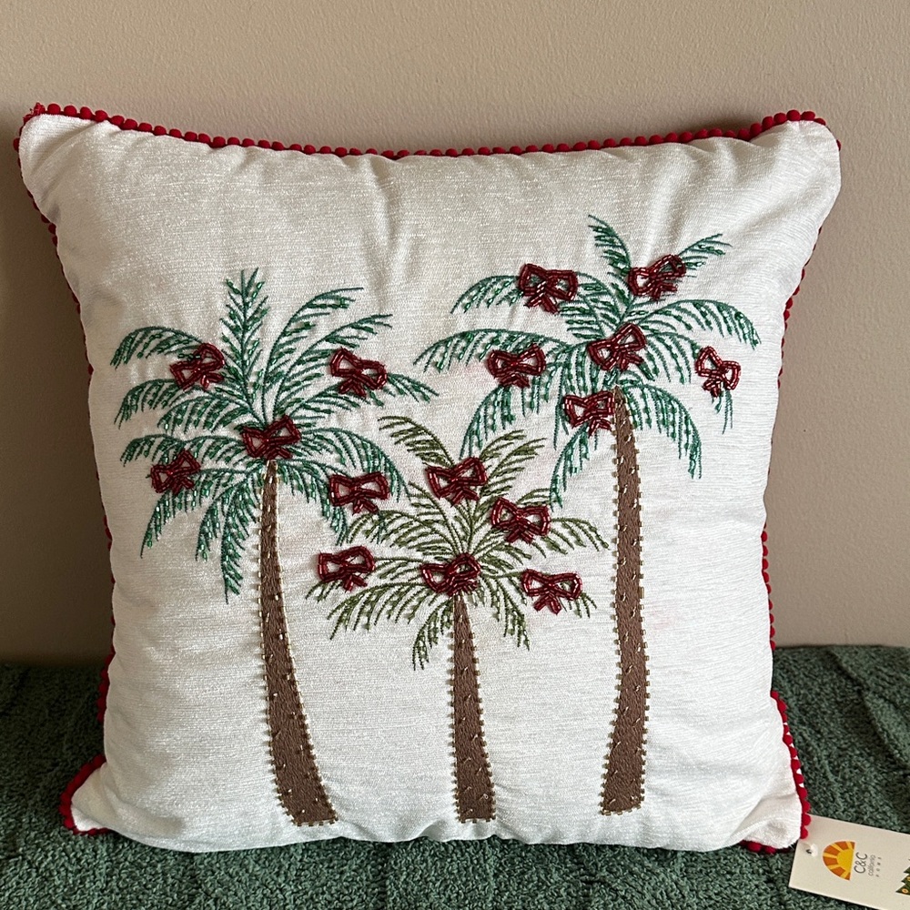 C&C California Festive Palm Tree 🌴 Pillow Holiday Christmas Red Bow NEW!